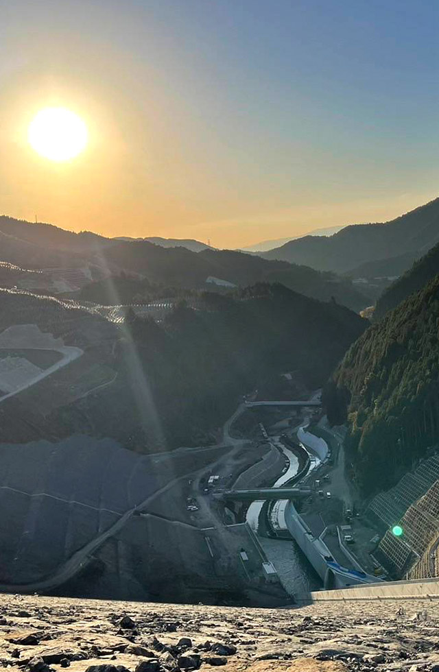 油山のふもとにある防水会社　ミヤ防水株式会社